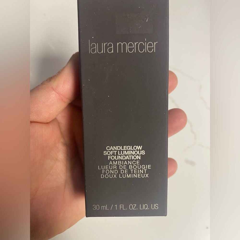 Laura Mercier: Candleglow Foundation -ESPRESSO NEW!